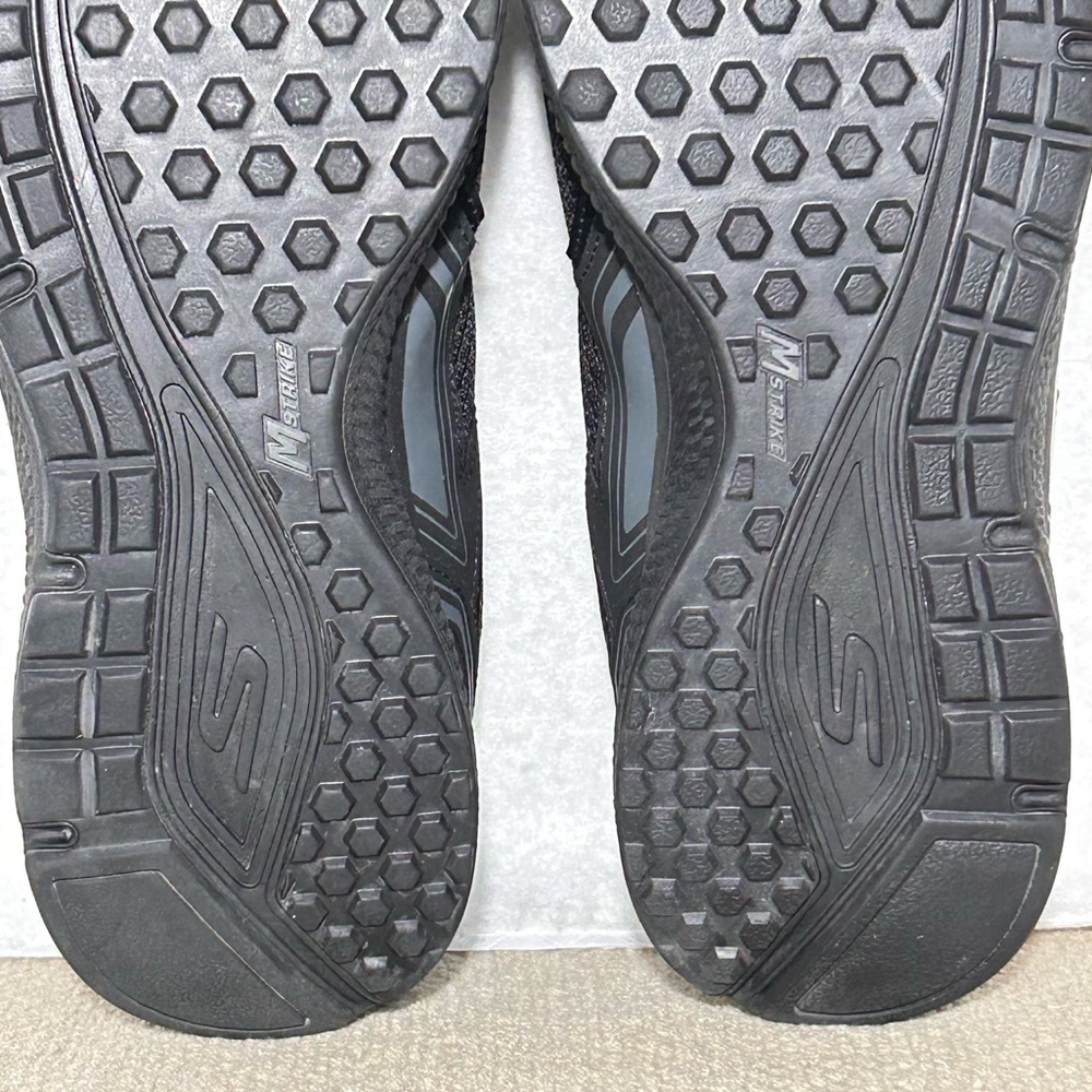 Skechers Mens Blk GORun Consistent Leather/Textile Running Athletic Shoes SZ 9.5 - Picture 10 of 11